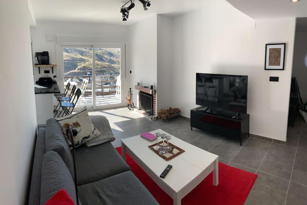 Apartamento Precioso Sol Y Sierra سْييرا نيفادا المظهر الخارجي الصورة